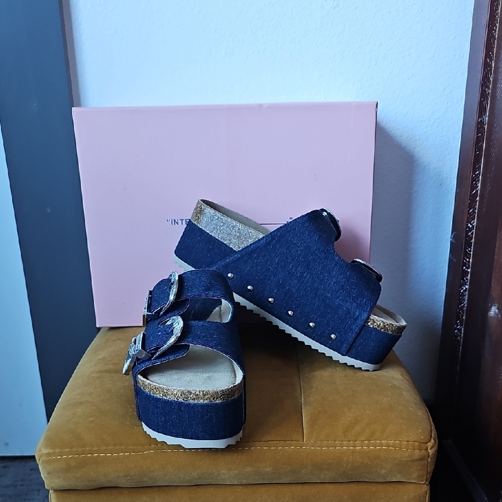 ●●INTENTIONALLY BLANK DENIM PLATFORM SANDALS NIB SIZE EU40 US9-9.5●●